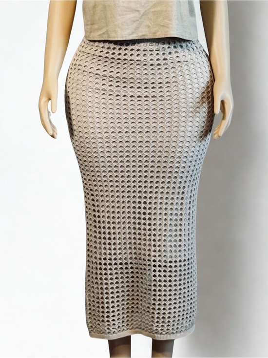 Steve Madden Dresses & Skirts - Steve Madden Light Tan Textured Midi Pencil Skirt